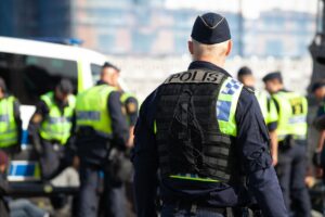Ryggtavlor på poliser